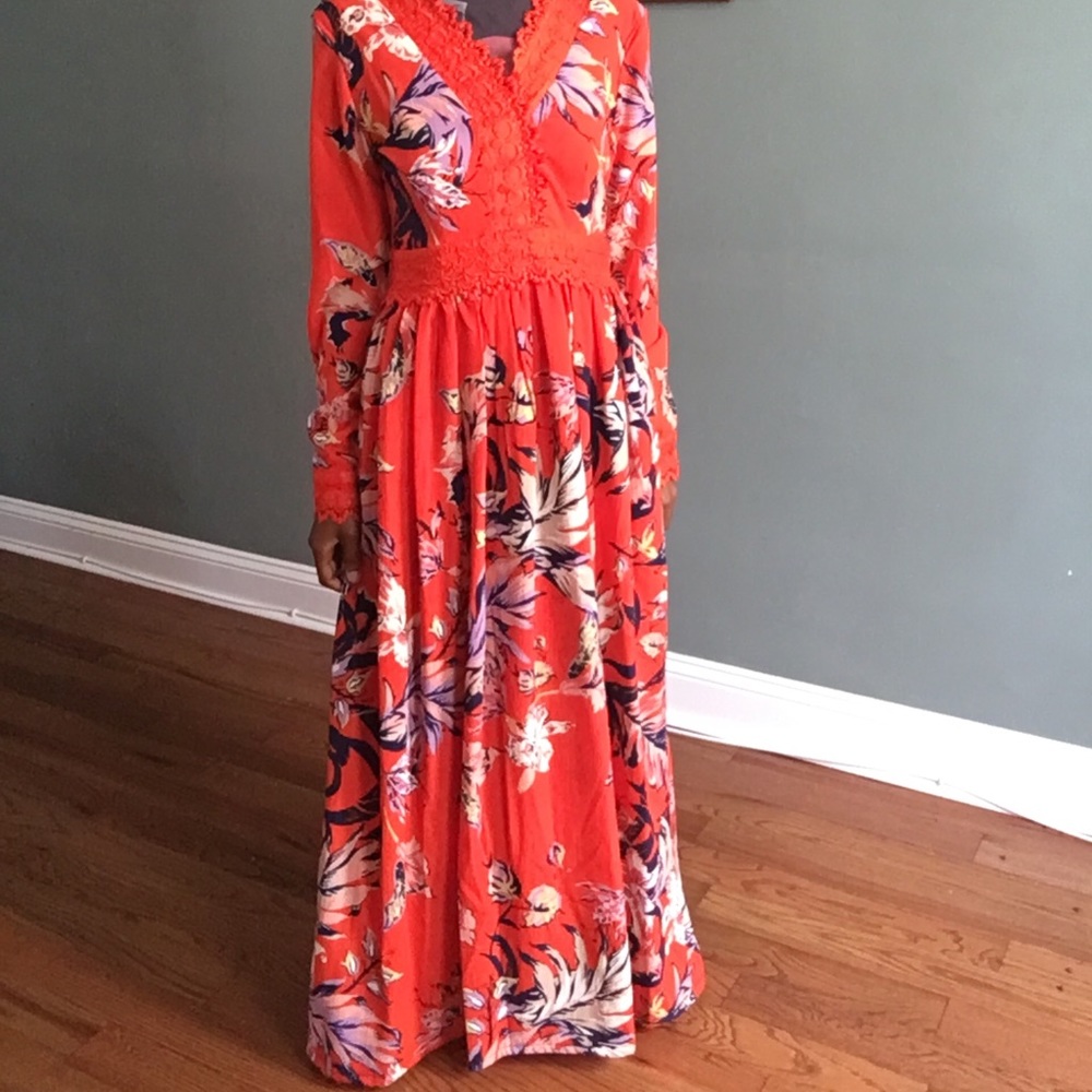 Beautiful Long Sleeve Maxi Dress